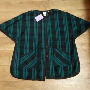Hot in Hollywood plaid green/black poncho cardigan jacket M/L NWT